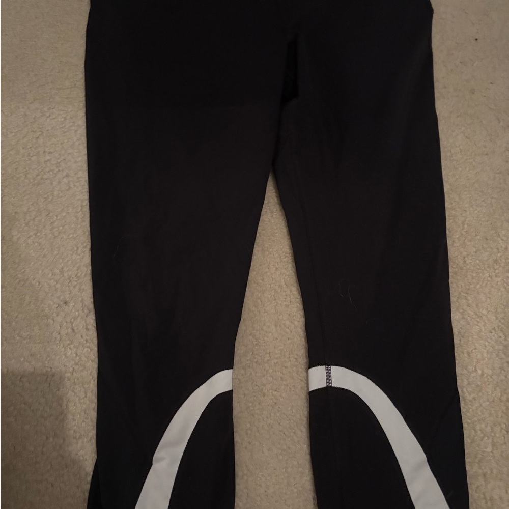 Lululemon Athletica Black and White Leggings with Reflective Design